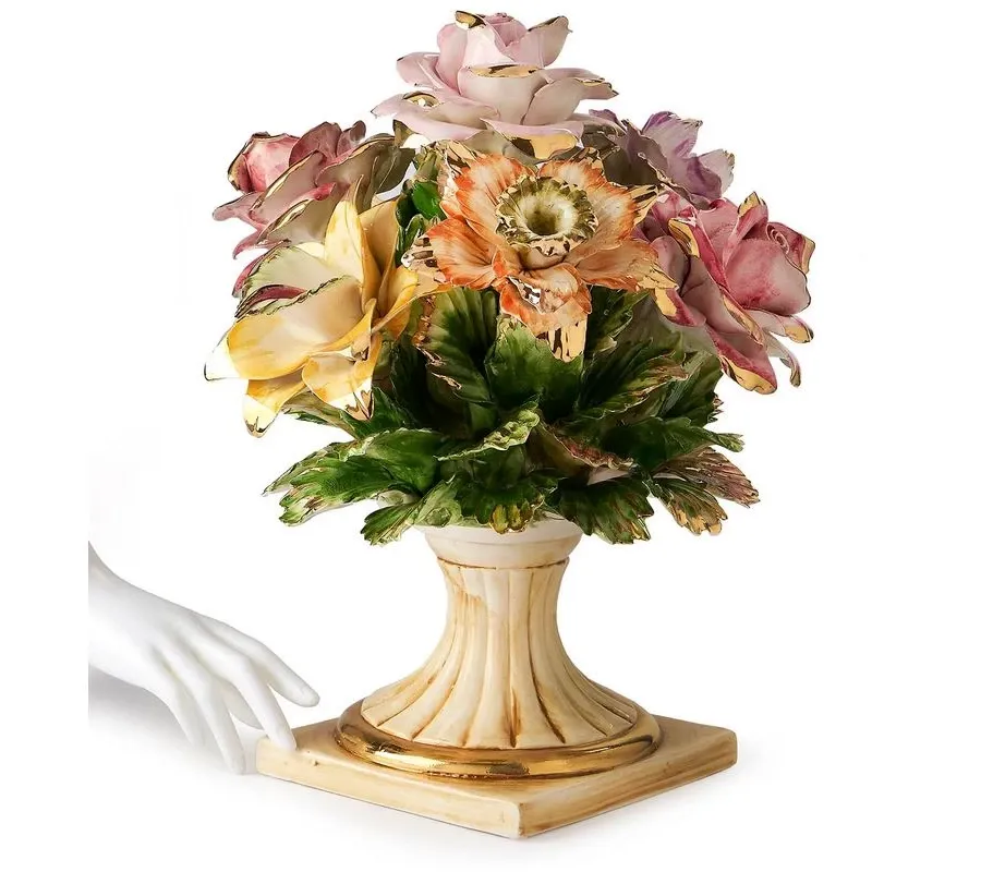obrazek 3 Oryginalny wazon ceramiczny z motywem kwiatowym