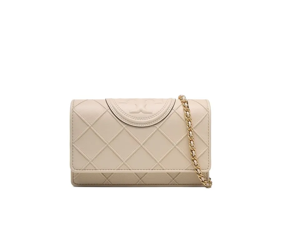 obrazek 1 Tory Burch Torebka Fleming Soft Chain Wallet 138853 Beżowy