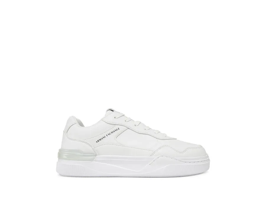 obrazek 1 Armani Exchange Sneakersy XUX219 XV857 01015 Biały