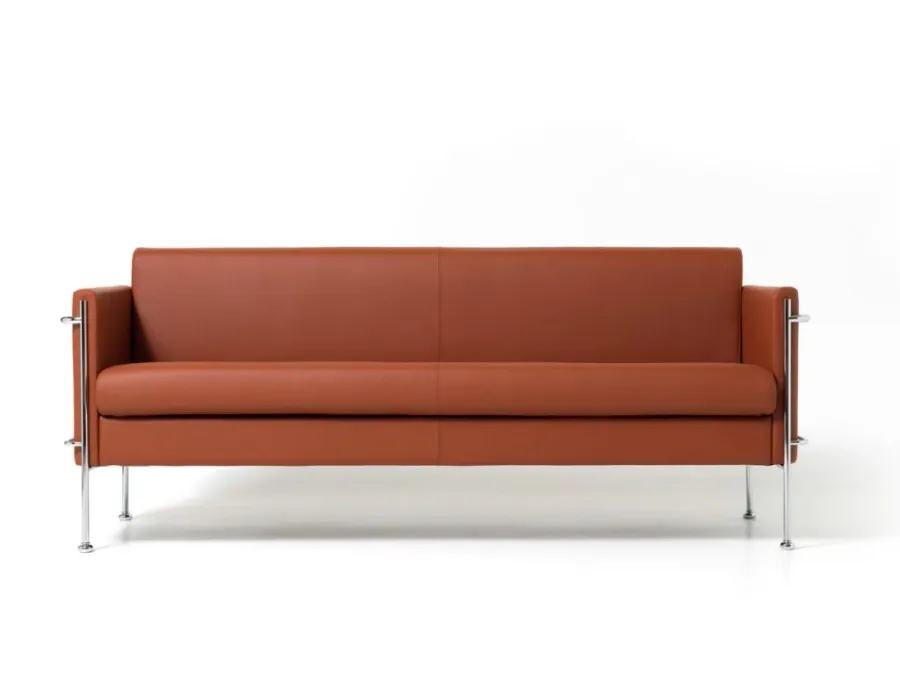 obrazek 1 Włoska skórzana sofa 3 osobowa do poczekalni