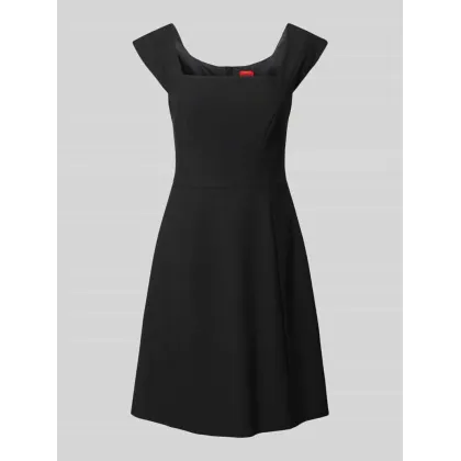 Zdjęcie Sukienka o długości do kolan z prostokątnym dekoltem model ‘KINTI’