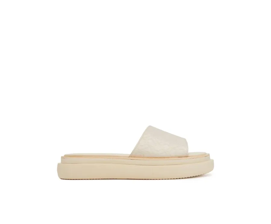 obrazek 1 Calvin Klein Klapki Flatform Slide Jacq HW0HW02461 Écru