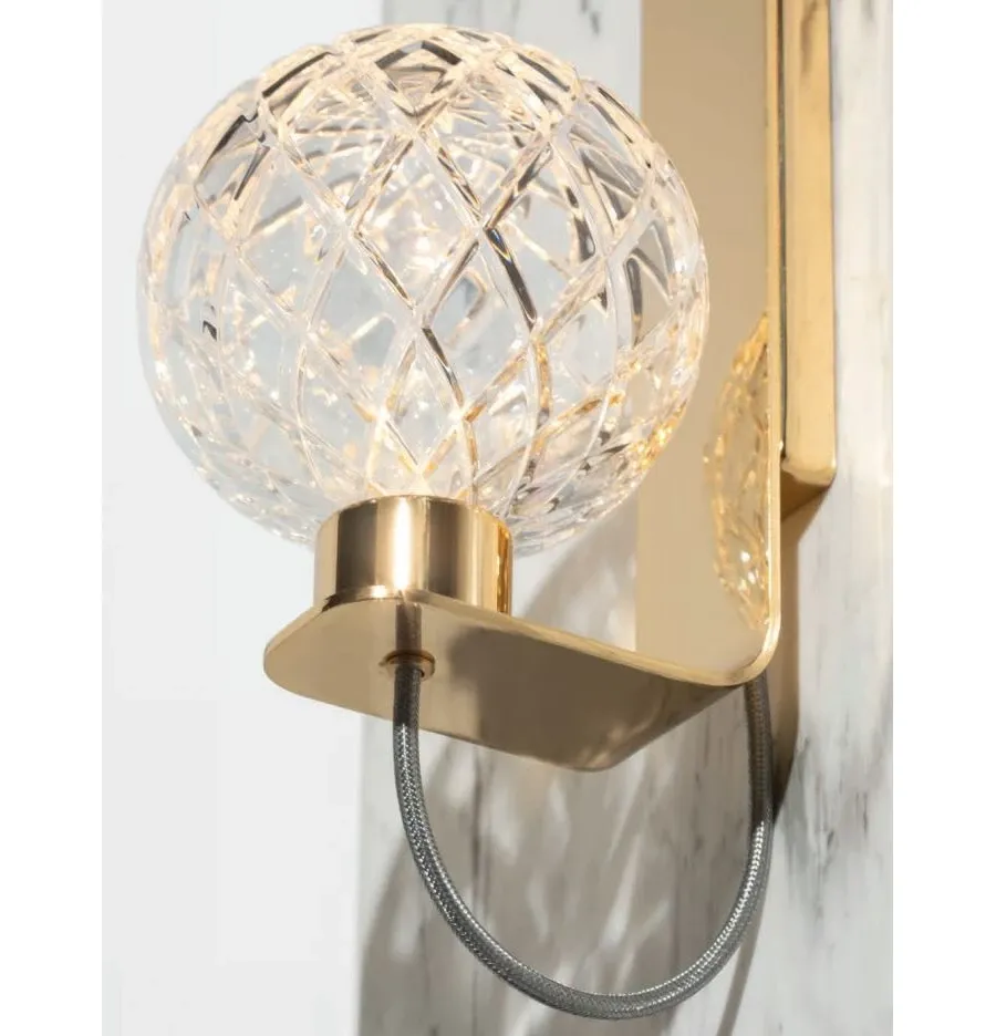 obrazek 2 Piękna lampa ścienna Ducale Sphera Up do wyjątkowych wnętrz