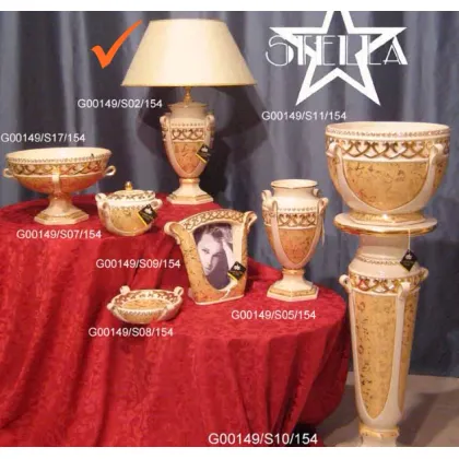 Zdjęcie Urokliwa ceramiczna lampa z kryształkami Swarovskiego