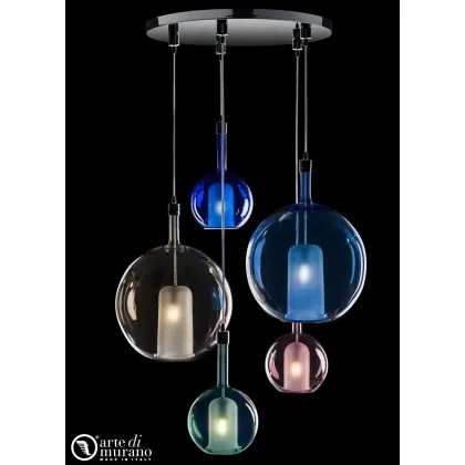 Zdjęcie Urokliwa lampa wisząca z pięcioma mieszanymi światłami ze szkła Murano