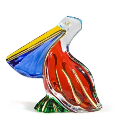 Zdjęcie Kolorowa figurka pelikana wykonana ze szkła murano