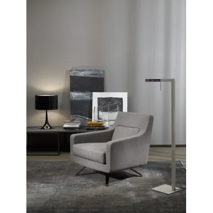 Zdjęcie Designerski fotel do nowocześnie urządzonego salonu - Casadesus