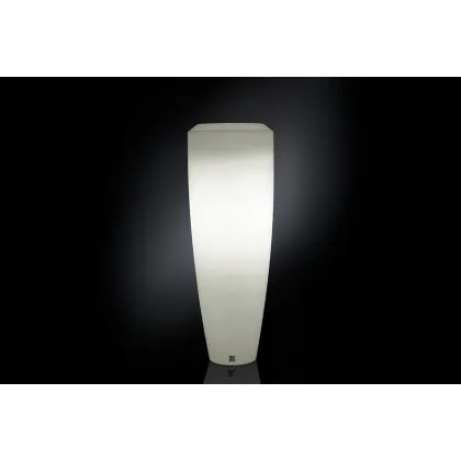 Picture A small garden vase from the Italian brand VG