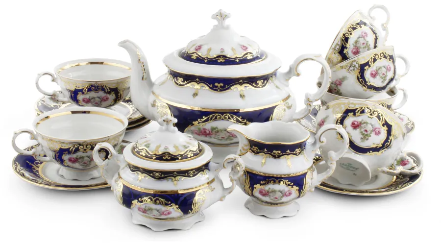 obrazek 1 Luksusowy 15-elementowy klasyczny komplet do herbaty zdobiony motywem róż – Leander
