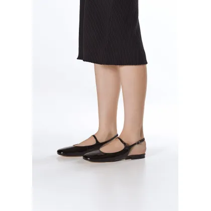 Zdjęcie Estro: Czarne sandały damskie na płaskim obcasie typy slingback