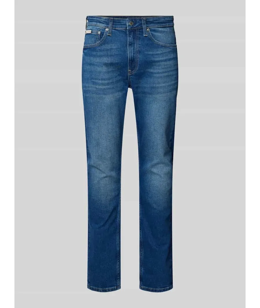 obrazek 1 Jeansy o kroju slim tapered fit z naszywką z logo