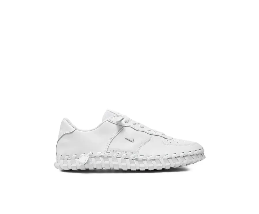 obrazek 1 Nike Sneakersy J Force 1 Low DR0424-100 Biały