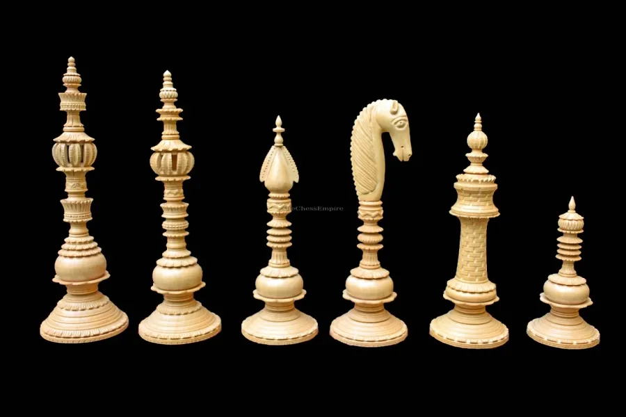 obrazek 1 Reprodukcja 5,5 calowego zestawu szachowego z serii Pepys 1820 - The Chess Empire