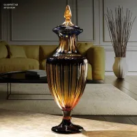Picture A unique crystal carafe from Italy