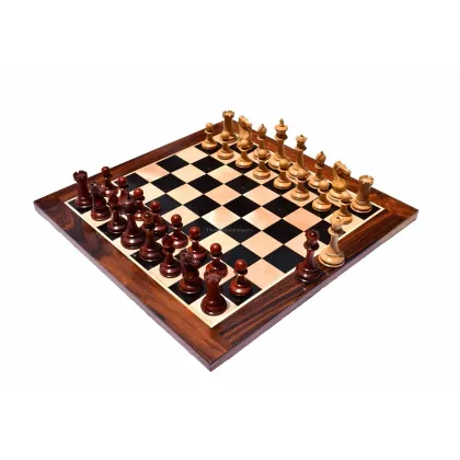 Zdjęcie Drewniana plansza z figurami do gry w szachy - The Chess Empire