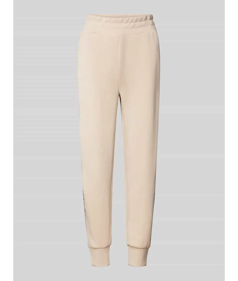 obrazek 1 Guess Spodnie dresowe W5RB00 KBYE2 Écru Regular Fit