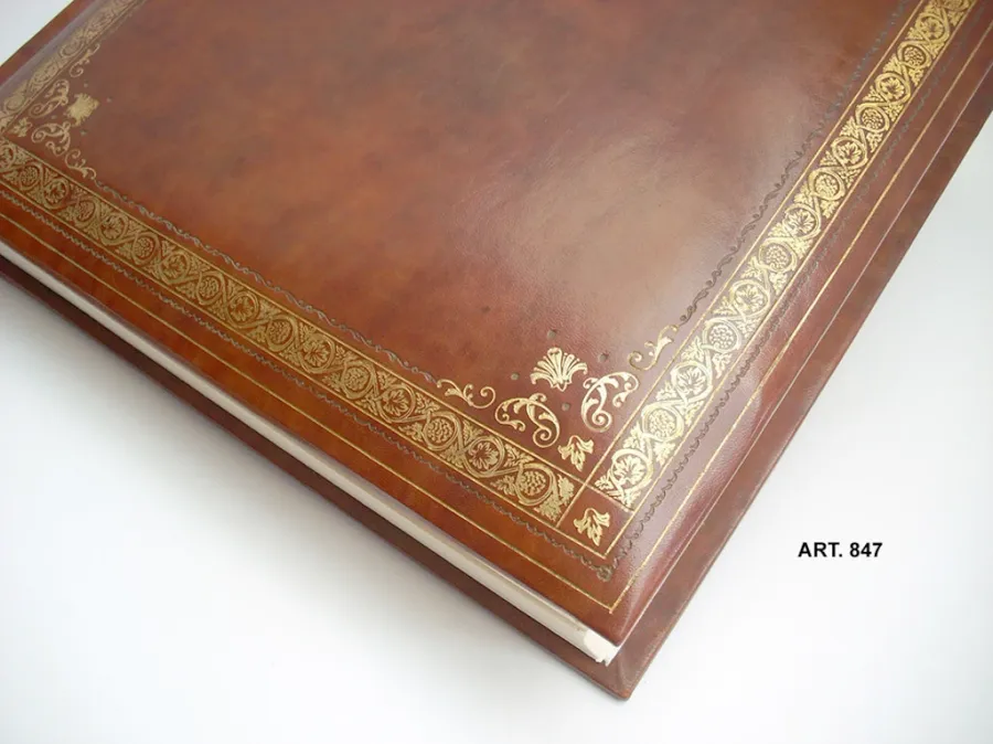picture 2 Hand crafted photo album Peroni Firenze - leather