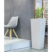 Zdjęcie 24x24x93 cm (spód) + 32x32 cm (góra) CT - Donica betonowa w kształcie stożka (biała)