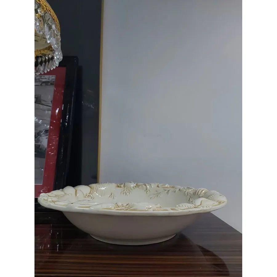 obrazek 5 Duża ceramiczna miska zdobiona owocami morza w kolorze kości słoniowej - Le Ceramiche