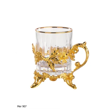 Picture Crystal and gold-plated tea glass