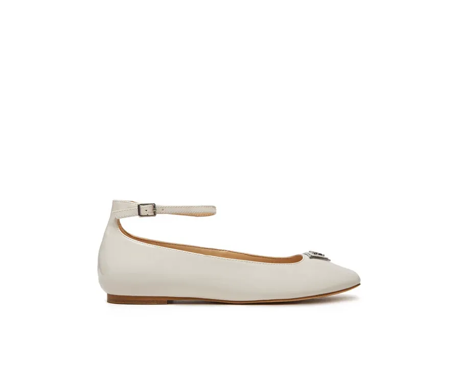 obrazek 1 Guess Baleriny FLPLVV PAT02 Écru
