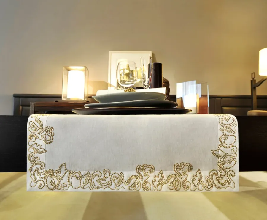 obrazek 1 Luksusowy lniany obrus Arabesque