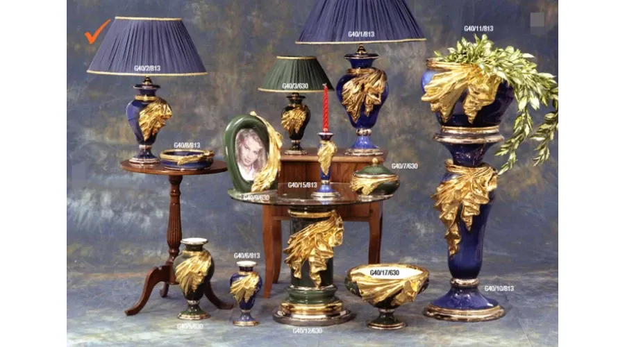 obrazek 1 Zjawiskowa ceramiczna lampa w kolorze niebieskim zdobiona złotem