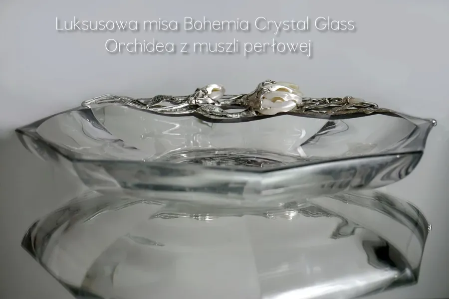 Misa szkło kryształowe Bohemia zdobiona muszlą perłową.