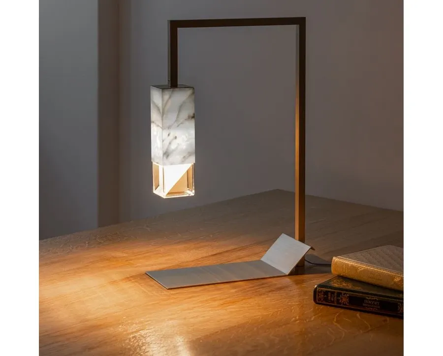 obrazek 3 Elegancka lampa stołowa z marmurowym wykończeniem