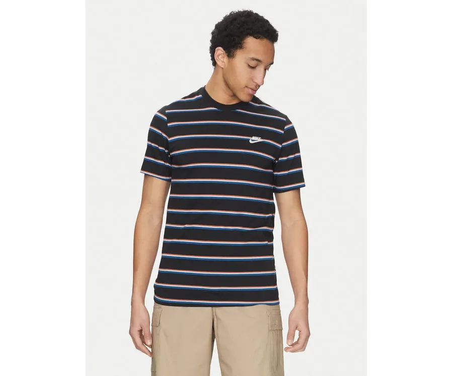 obrazek 1 Nike T-Shirt DZ2985 Czarny Regular Fit