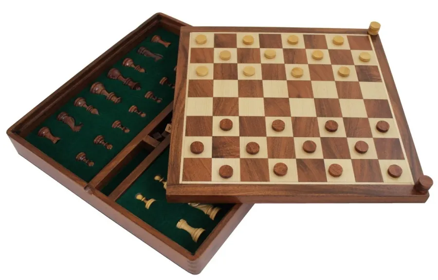 obrazek 3 Włoski komplet gier planszowych z drewna - szachy, warcaby i backgammon