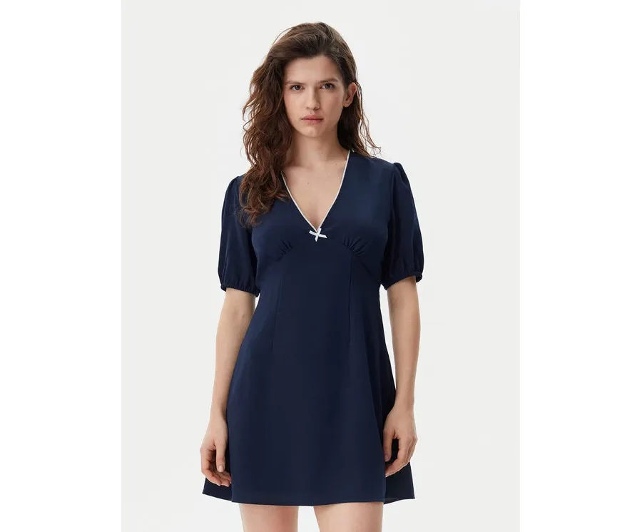 obrazek 1 Tommy Jeans Sukienka letnia DW0DW20337 Granatowy Regular Fit