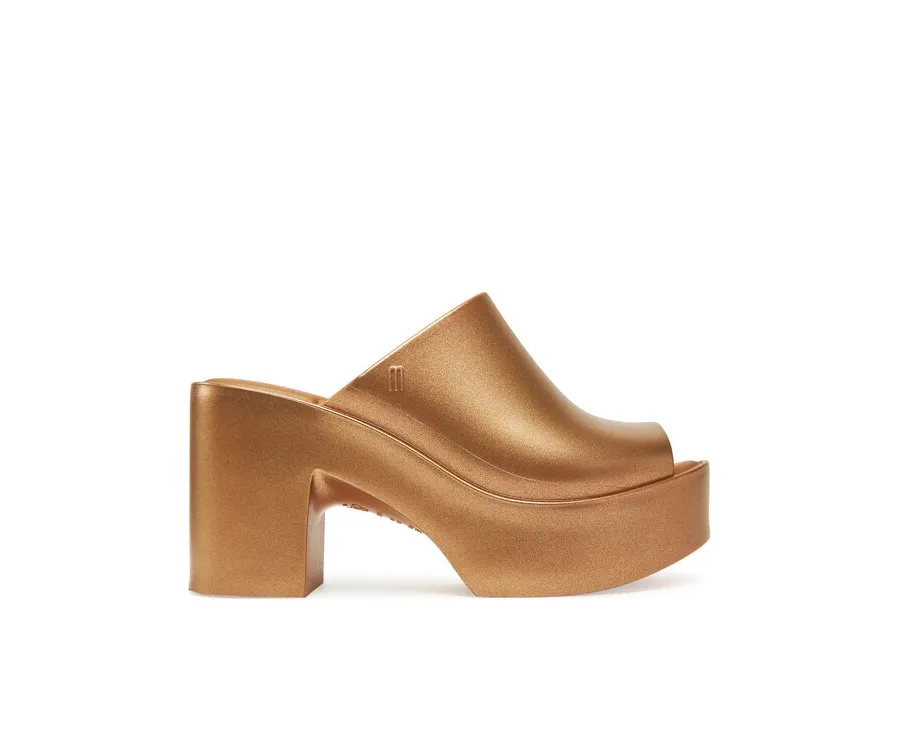 obrazek 1 Melissa Klapki Melissa Mule Hype Metallic Ad 36497 Złoty