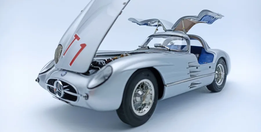 obrazek 4 Ręcznie wykonana replika Mercedes-Benz 300 SLR Coupé, RAC Tourist Trophy 1955, #T1