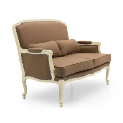 Zdjęcie Brązowa elegancka sofa w stylu klasycznym - Sevensedie