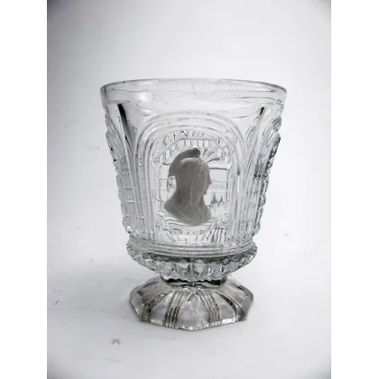 Zdjęcie Szkło kryształowe, na ośmiokątnej stopie, z wizerunkiem świętego Mikołaja