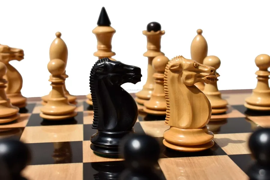 obrazek 6 Stylowa szachownica drewniana z figurami - The Chess Empire