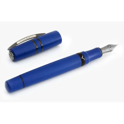 Zdjęcie Piękne pióro wieczne Homo Sapiens Ultramarine Blue