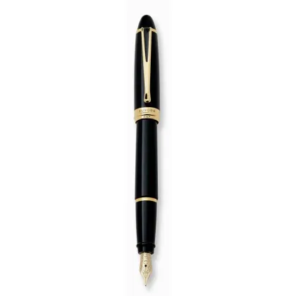 Picture A perfectly made black resin pen - Aurora