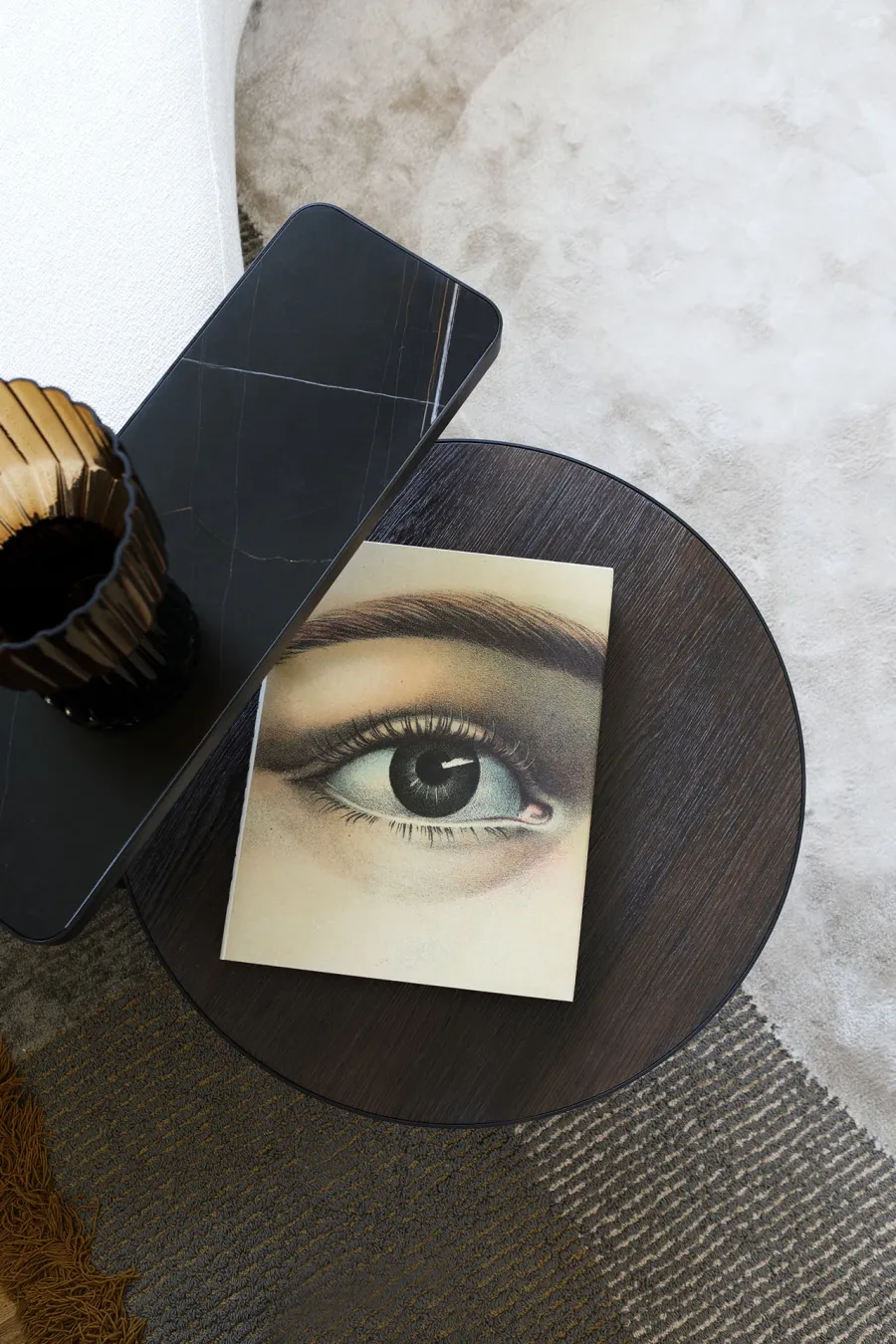 obrazek 4 Wspaniały włoski stolik serwisowy do salonu - styl modernistyczny