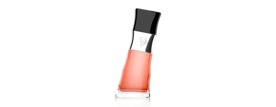 obrazek 1 Bruno Banani Magnetic Woman Woda perfumowana 50 ml