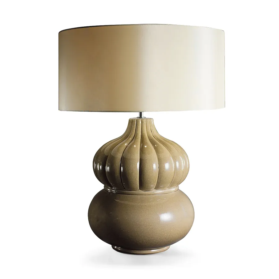 obrazek 1 Ceramiczna lampa stołowa H.31xL.24xP.24 cm