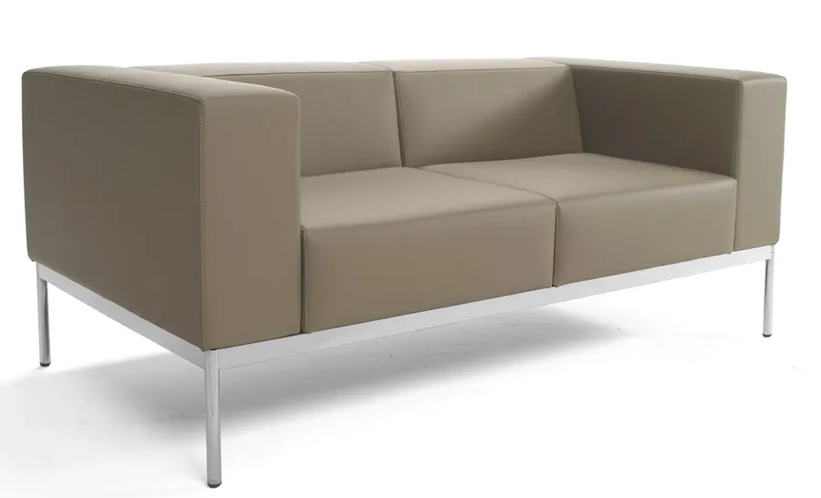 obrazek 4 Ekskluzywna sofa dwuosobowa Bb3!