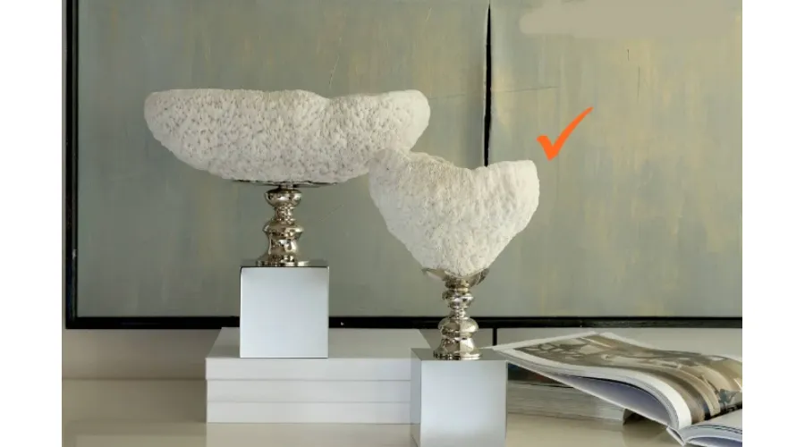 obrazek 1 Stylowa mała koralowa miska na podstawie z niklu