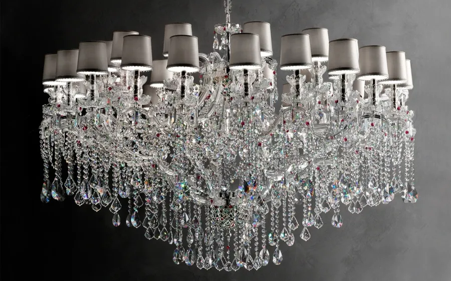obrazek 1 Luksusowy żyrandol do ekskluzywnych wnętrz z kryształami - Luxury Products