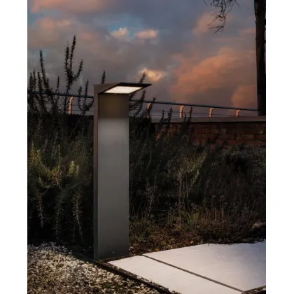 Zdjęcie Włoska stojąca lampa Solar do ogrodu lub na taras