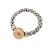 Picture Beautiful ring with a satin ball
