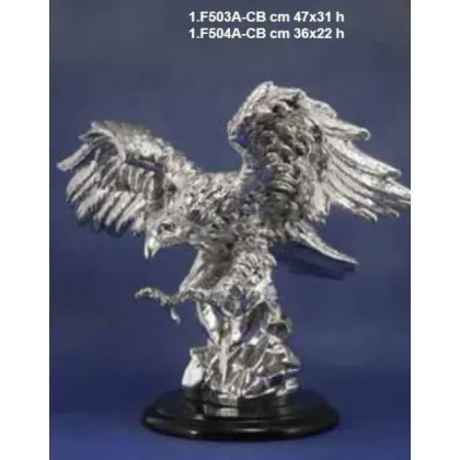 Zdjęcie Prestiżowa figura ozdobna ukazująca lądującego orła - ArtBe