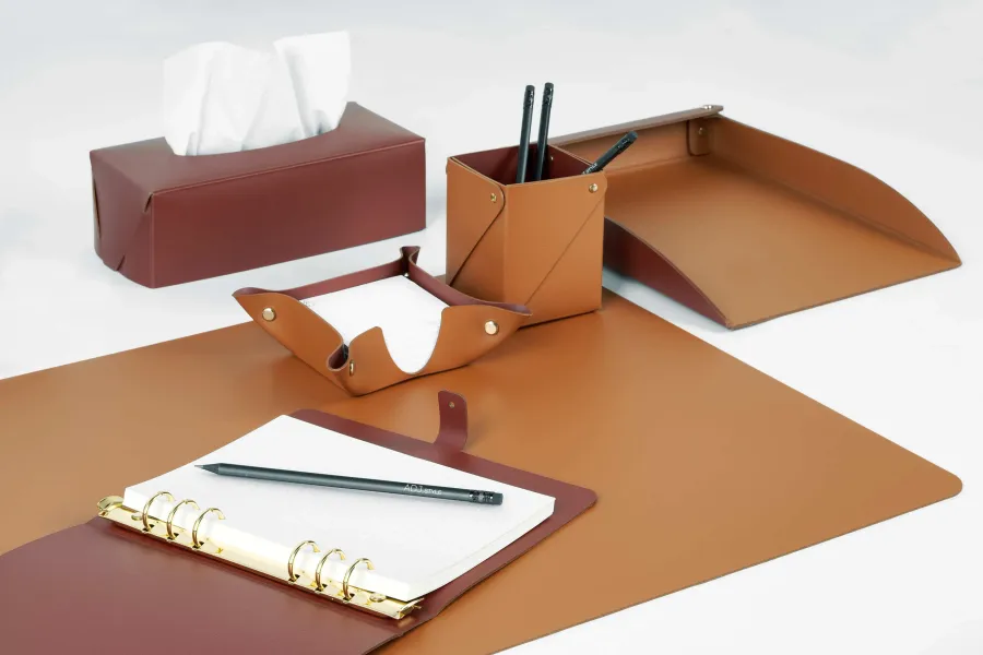 obrazek 5 Stylowy biały segregator A5 wykonany z naturalnej skóry