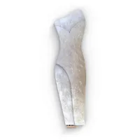 Picture Elegant Lady decorative radiator made of solid materials